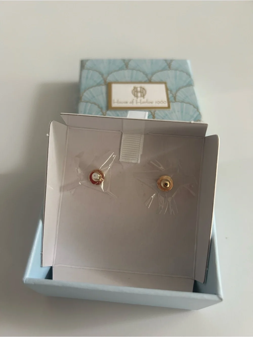 House of Harlow 1960 Cubic Zirconia Brass Shell Stud Earrings Gold NWT